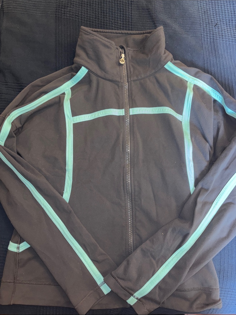 Vintage women’s Lululemon Mynah jacket